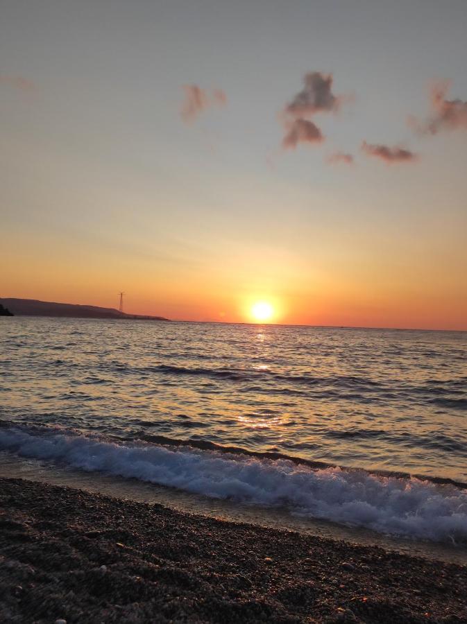 Apartmán Playa Bonita Relax House Scilla Exteriér fotografie